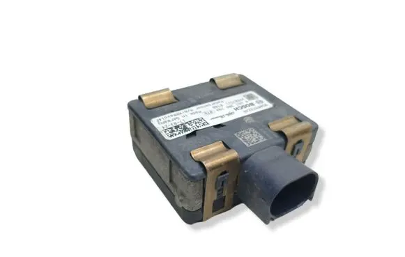 Alfa Romeo Giulia Distronic sensor radar 0203300708