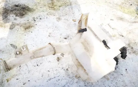 Windshield washer fluid reservoir/tank