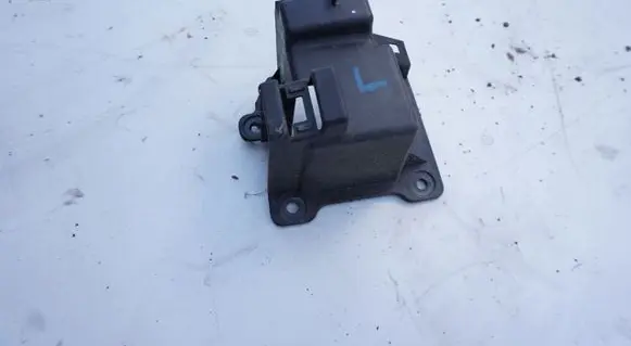 Ford B-MAX Rear bumper mounting bracket LIZG