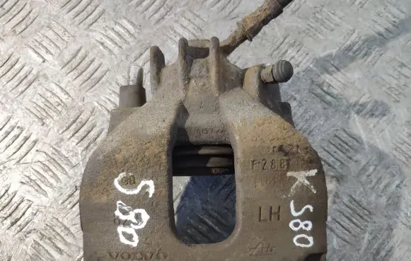 Volvo S80 Front brake caliper 829