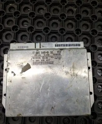 Mercedes-Benz CLK A208 C208 Engine control unit/module 0255456132 0265109407