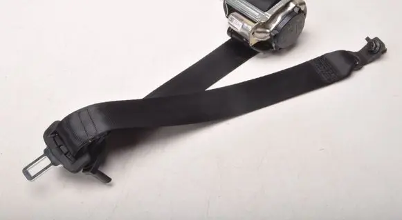 Volvo XC90 Rear seatbelt 31675721