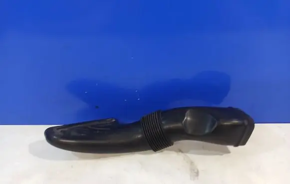 Volvo V70 Air intake hose/pipe 8638624