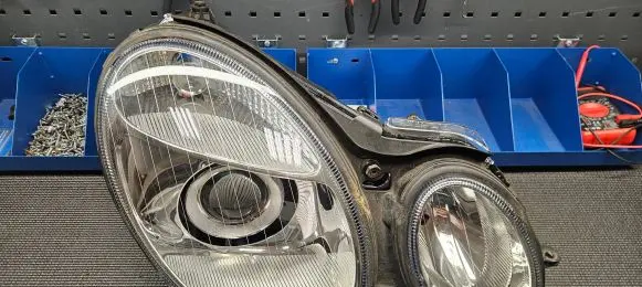 Mercedes-Benz E W211 Headlight/headlamp