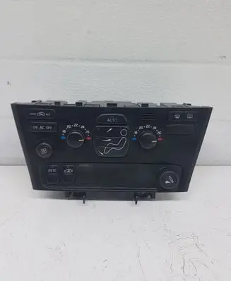 Volvo V70 Climate control unit 8691877 7923 03W33