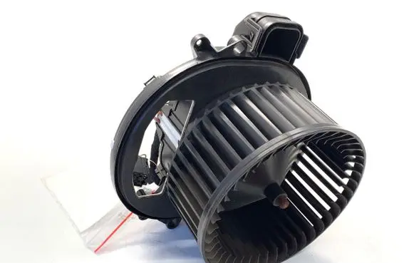 BMW 2 F22 F23 Heater fan/blower T942466