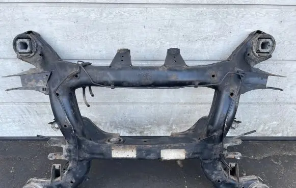 BMW X5 E70 Rear subframe 