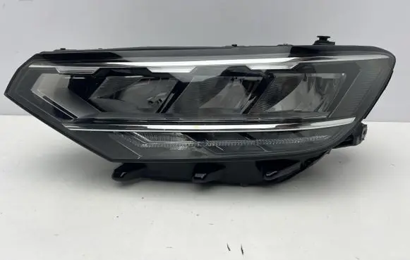 Volkswagen PASSAT B8 Headlight/headlamp 3G1941035P