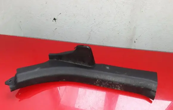 Hyundai i40 Rear seat side bottom trim 858853Z000