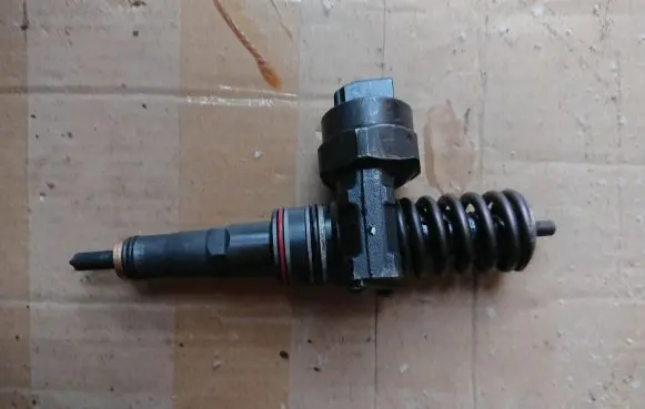 Ford Galaxy Fuel injector 038130073K 36428DE
