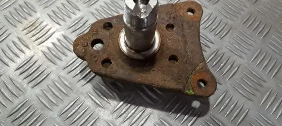 Peugeot 207 Stub axle 
