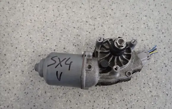 Suzuki SX4 Wiper motor 3811079J00