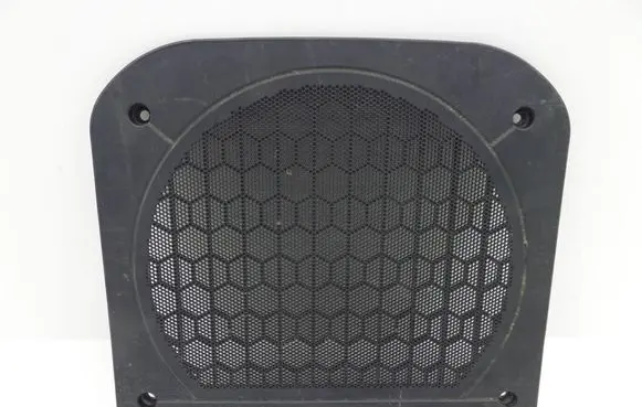 Mini One - Cooper F56 F55 Subwoofer grill/trim 9265331