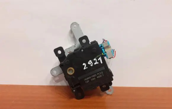 Lexus CT 200H Air flap motor/actuator 0638000920 2921