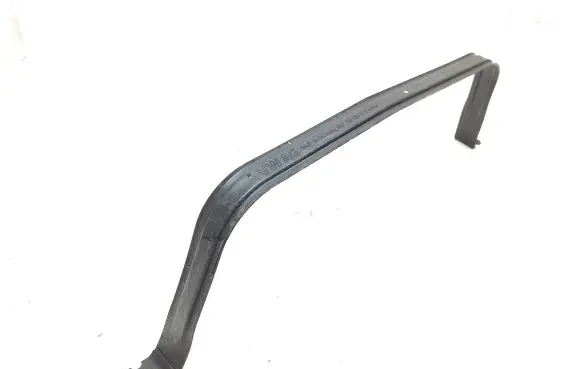 Volkswagen Tiguan Allspace Fuel tank mounting bracket 5QF201656A