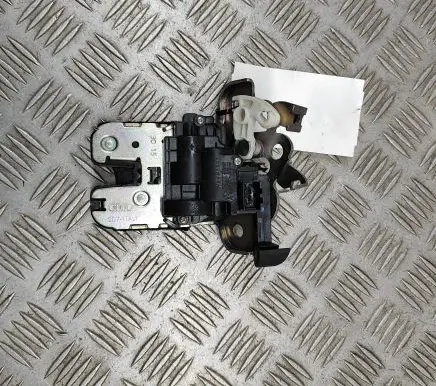 Audi A6 S6 C7 4G Tailgate/trunk/boot lock/catch/latch 4H0827505A