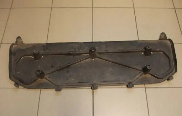 Volkswagen Tiguan Engine splash shield/under tray