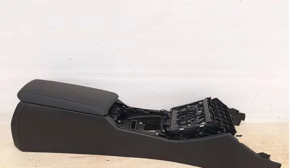 BMW 4 G22 G23 G24 G26 Armrest 9870475 6996833 51169870475