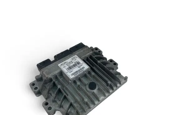 Renault Megane III Engine control unit/module ECU 237100914R 237101715R