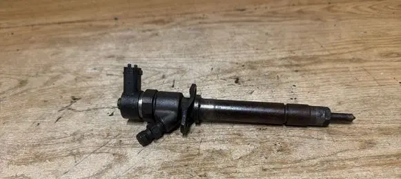 Volvo XC70 Fuel injector 0445110078
