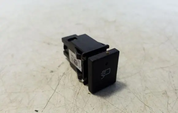 Iveco Daily 6th gen Mirror heating switch 5801527940