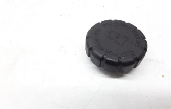 Mercedes-Benz S W220 Coolant expansion tank/reservoir cap 2105010415