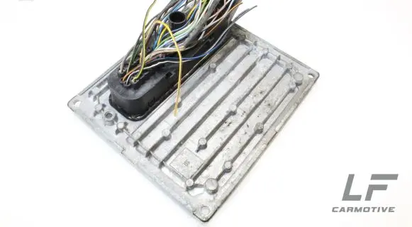 Ford Focus Engine control unit/module 5M5112A650FG