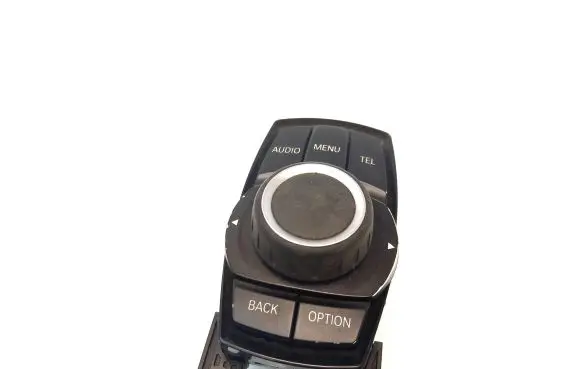BMW 3 F30 F35 F31 Head unit multimedia control 140426R0 9261704 033623101