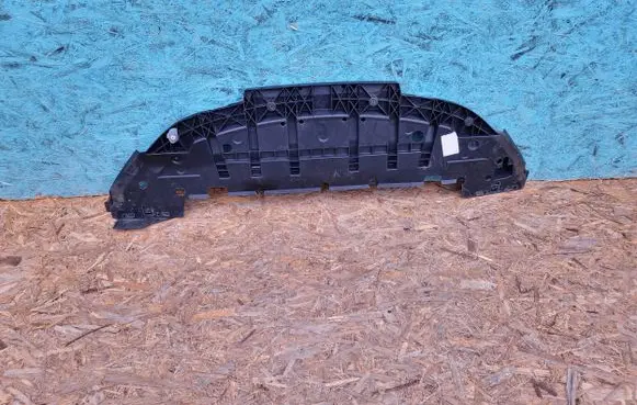 Renault Zoe Front bumper skid plate/under tray 622353764Rpmi