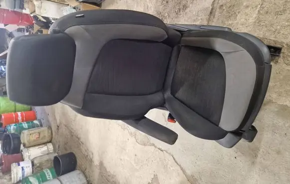 Citroen C4 II Picasso Front driver seat 