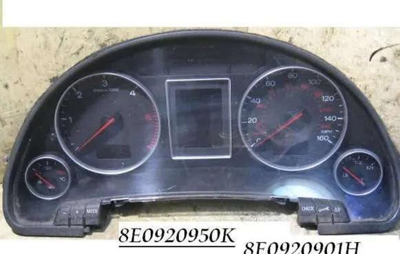 Audi A4 S4 B5 8D Speedometer (instrument cluster) 8E0920901H 8E0920950K