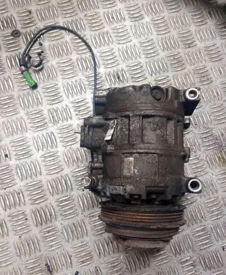 Volkswagen Golf IV Air conditioning (A/C) compressor (pump) 4472208144 SBU16C12B00445