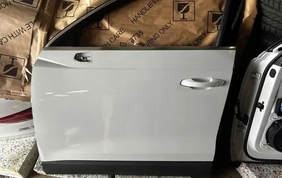 Audi Q3 F3 Front door drzwiq3