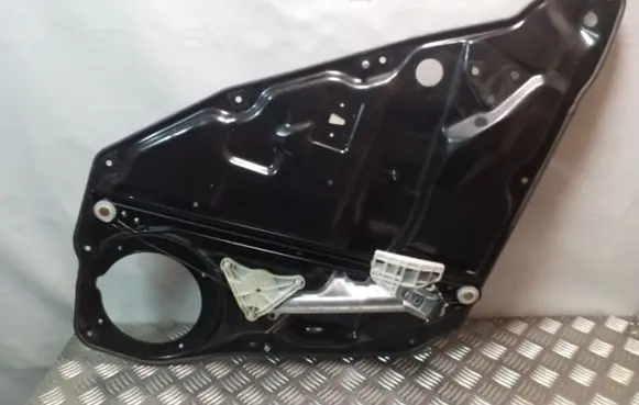 Mercedes-Benz ML W164 Rear window lifting mechanism without motor 993693104