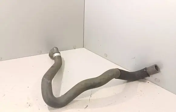 Volkswagen PASSAT B5.5 Coolant pipe/hose 3B0819373A