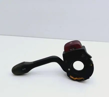 Volkswagen Golf III Indicator stalk QC88S97