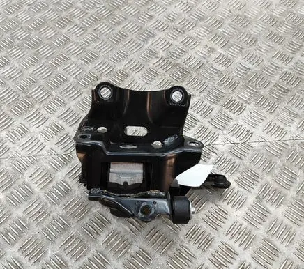 Toyota Yaris Cross Engine mount bracket 12372F3080