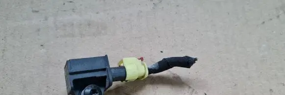 Audi Q3 F3 Airbag deployment crash/impact sensor 5Q0959651B