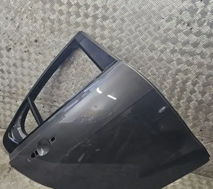 Jaguar XE Rear door