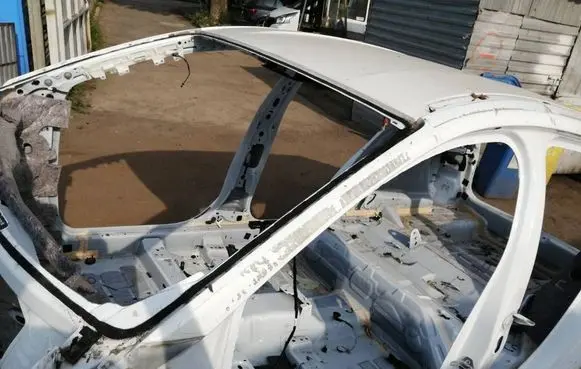 Ford Focus Roof 