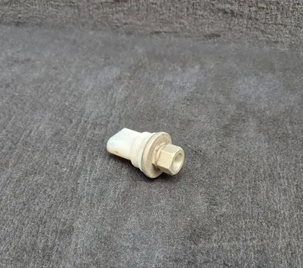 Audi A6 S6 C6 4F Air conditioning (A/C) pressure sensor 4F0959126A 4F0959126B 4F0959126C