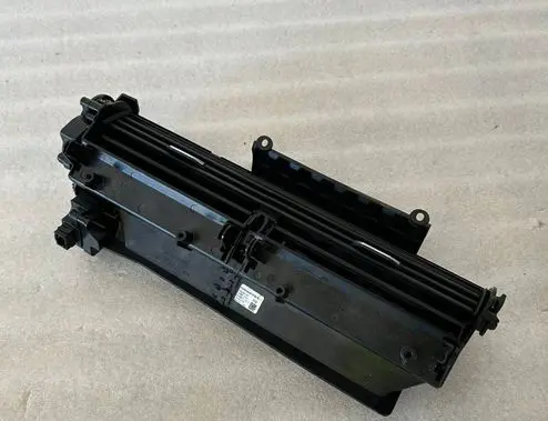 Audi A8 S8 D5 Dash center air vent grill 4N2820951