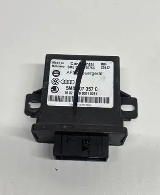 Volkswagen Golf Plus Light module LCM 5M0907357C 9676C 000010281