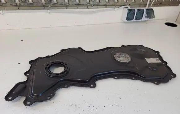 Opel Vivaro Timing chain cover 100015540R C223529 15060358