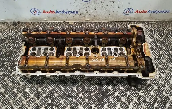 BMW X5 F15 Engine head 7624429 11127624429