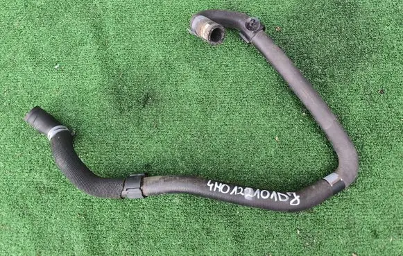 Audi Q7 4M Engine coolant pipe/hose 4M0122101DJ