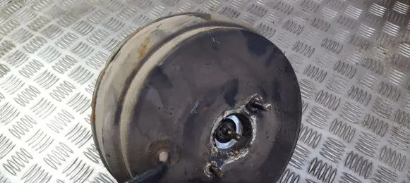 Subaru Legacy Brake booster