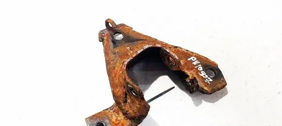 Mazda 6 Bracket in trunk/boot 