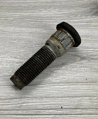 Nuts/bolts