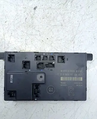 Mercedes-Benz CLS C219 Door control unit/module 2198200726
